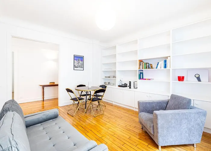 Guestready - Beautiful Getaway Near Eiffel Tower Παρίσι